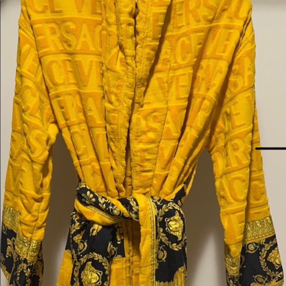 Authentic Versace Robe (unisex/robe)♥️